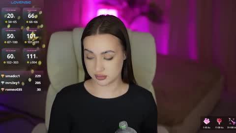 Olivia online show from May 2026 06:52:01 AM