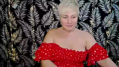 Snapshot of oliviaoskar_ chatting on December 2024 03:33:02 PM Kelly online show from December 2024 03:33:02 PM