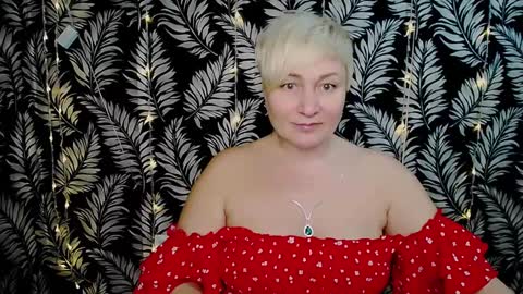 Snapshot of oliviaoskar_ chatting on January 2025 03:11:02 PM Kelly online show from January 2025 03:11:02 PM