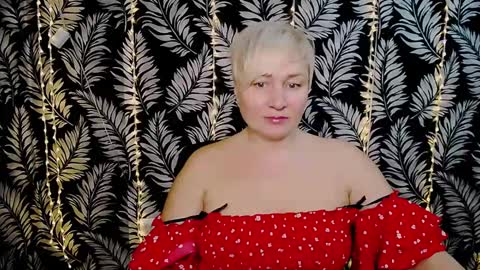 Snapshot of oliviaoskar_ chatting on February 2025 12:24:02 PM Kelly online show from February 2025 12:24:02 PM