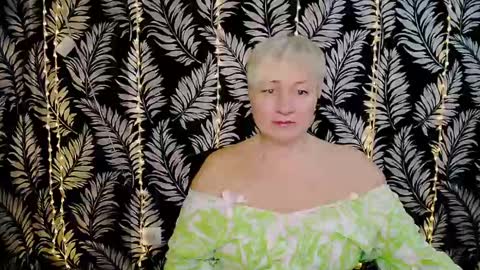 Snapshot of oliviaoskar_ chatting on February 2025 11:53:01 AM Kelly online show from February 2025 11:53:01 AM