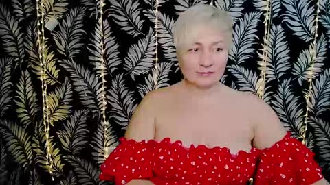 Snapshot of oliviaoskar_ chatting on February 2025 03:10:02 PM Kelly online show from February 2025 03:10:02 PM