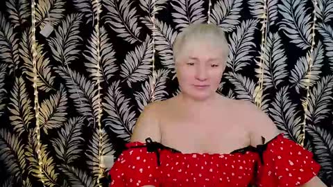 Snapshot of oliviaoskar_ chatting on February 2025 03:19:02 PM Kelly online show from February 2025 03:19:02 PM