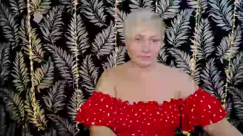 Snapshot of oliviaoskar_ chatting on February 2025 12:17:02 PM Kelly online show from February 2025 12:17:02 PM