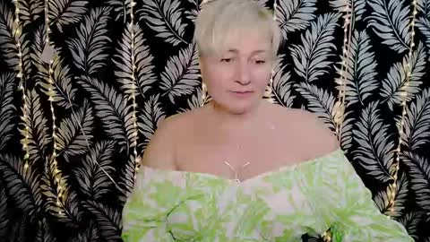 Snapshot of oliviaoskar_ chatting on March 2025 03:27:01 PM Kelly online show from March 2025 03:27:01 PM