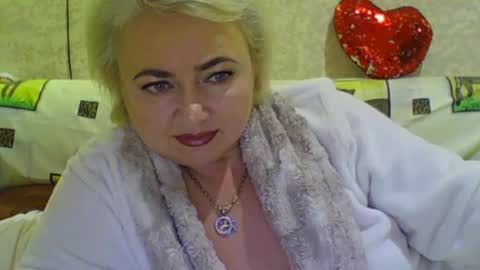 oliviaparadise online show from December 2024 09:35:01 AM