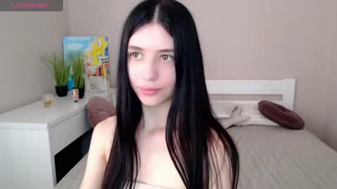 oliviarichi online show from July 2026 10:17:02 AM