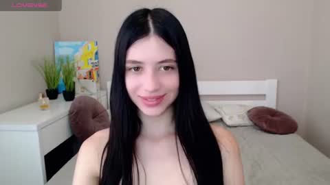 oliviarichi online show from July 2026 10:44:01 AM