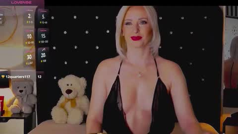 Snapshot of oliviashaw22 chatting on February 2026 08:38:01 PM Olivia online show from February 2026 08:38:01 PM