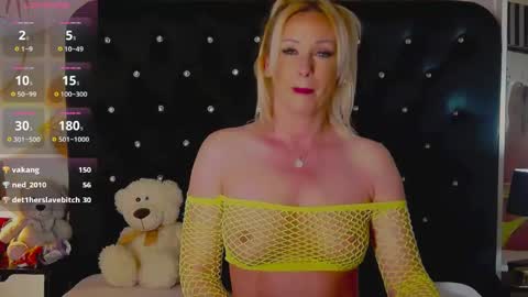 Olivia online show from May 2026 01:56:01 AM
