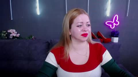 Oliviaverr online show from May 2026 12:21:01 PM