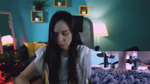 oliviaweles online show from August 2026 10:51:02 AM