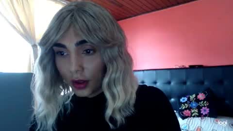 oliviazalabaria online show from February 2026 06:37:02 PM