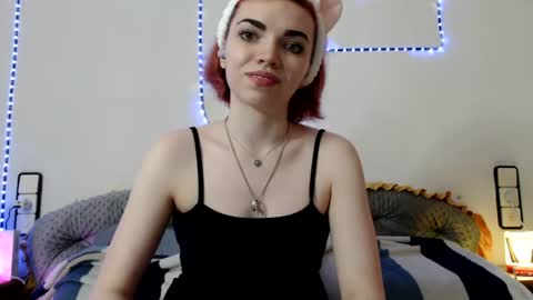 Angelina Lina online show from July 2026 08:38:02 PM