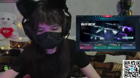 Snapshot of ollie_baird chatting on December 2025 06:51:01 AM Ollie online show from December 2025 06:51:01 AM