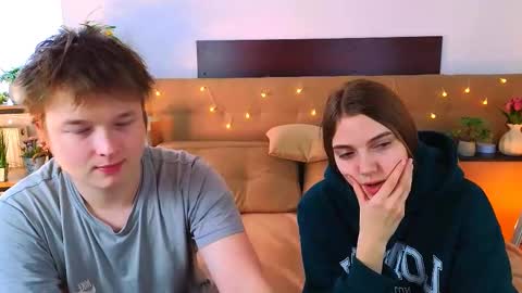 Olli and Stiw online show from March 2026 07:58:02 AM