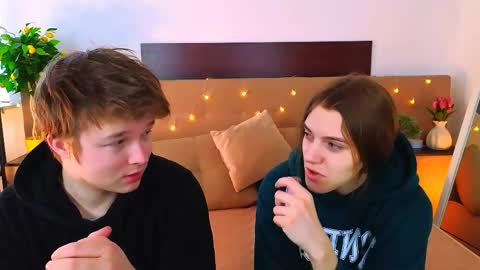 Olli and Stiw online show from March 2026 08:04:01 AM