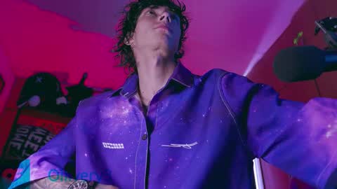 Snapshot of olliver___y chatting on November 2025 03:39:02 AM online show from November 2025 03:39:02 AM