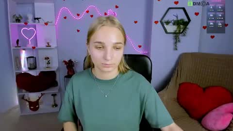 Ollivia online show from June 2026 07:09:02 AM