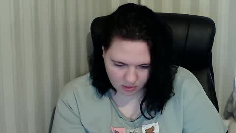 Snapshot of olyaandnetty chatting on October 2025 08:04:01 AM OlyaAndNetty online show from October 2025 08:04:01 AM