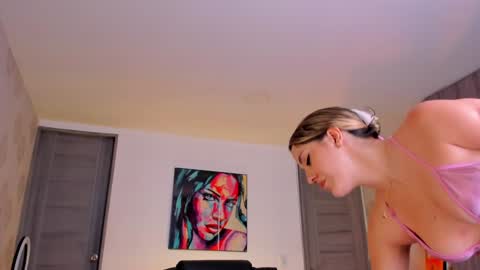 Martina Ricci online show from December 2024 06:44:01 PM