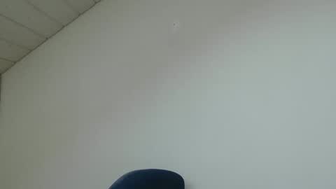 Somewhere over the rainbow online show from November 2025 09:21:01 AM