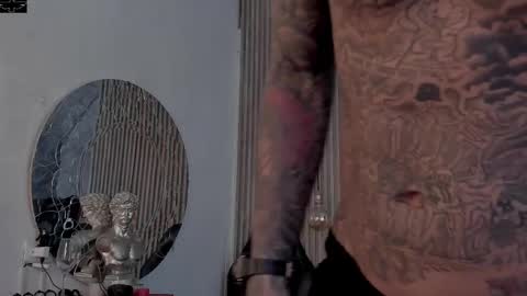     ... online show from October 2025 08:06:02 PM