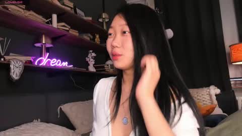 Snapshot of one_1ove chatting on February 2025 12:38:02 PM Ana online show from February 2025 12:38:02 PM