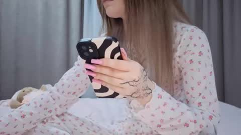 Eva online show from December 2025 12:23:02 PM