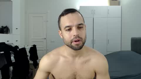 onebestlover online show from March 2026 08:17:01 AM