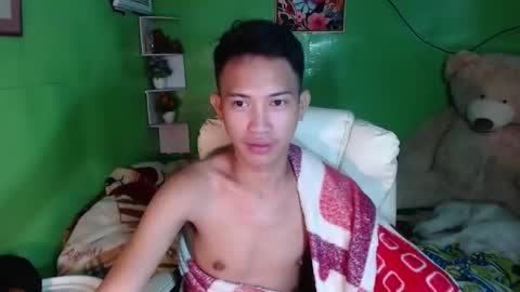 Wyn Will serve you and be your slave online show from December 2024 04:25:01 PM