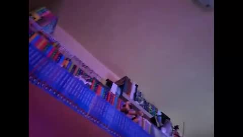 onecrew1 online show from January 2025 01:47:01 PM