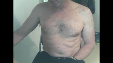 Snapshot of oneeedge chatting on March 2026 05:44:01 AM Edge online show from March 2026 05:44:01 AM