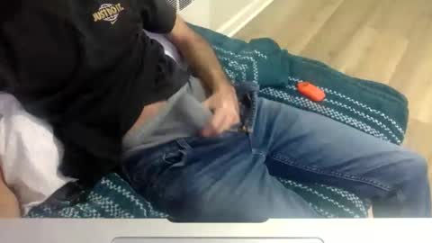 Snapshot of onehitwonder21 chatting on February 2026 12:09:01 AM onehitwonder21 online show from February 2026 12:09:01 AM