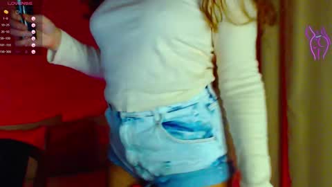 Snapshot of onehotbigass chatting on September 2025 07:16:01 PM ONLINE online show from September 2025 07:16:01 PM