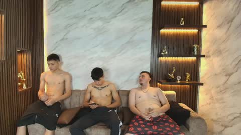 onelady4cum online show from June 2026 12:53:01 PM