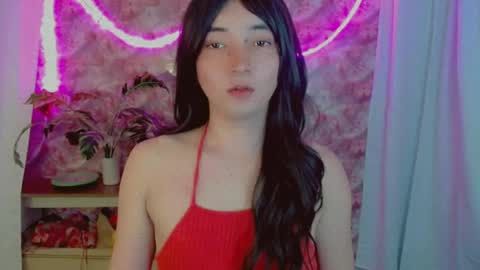 Snapshot of onelesslonelygirl69 chatting on July 2026 05:10:02 AM KLIER online show from July 2026 05:10:02 AM