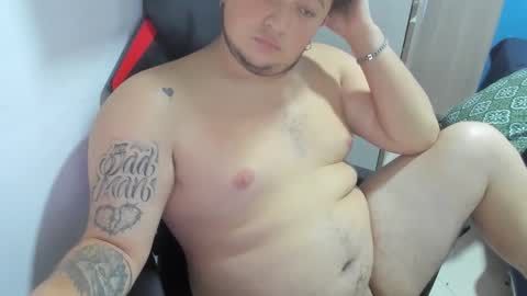 Andres INDEPENDENT MODEL online show from November 2025 03:25:01 PM