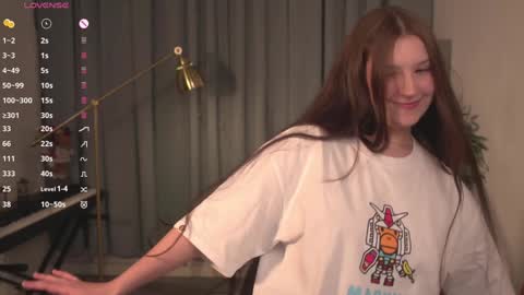 Snapshot of oniif chatting on December 2024 10:23:01 PM Kassie online show from December 2024 10:23:01 PM