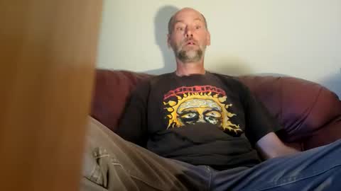 only01love online show from June 2026 06:11:01 PM