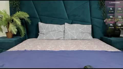 Erick  online show from February 2025 08:22:02 PM