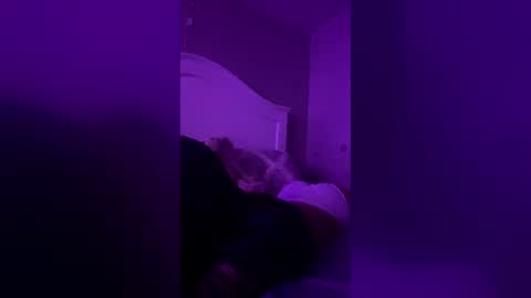 bellalove online show from June 2026 03:19:02 AM