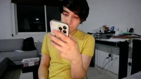 Sergio online show from May 2026 05:05:02 AM