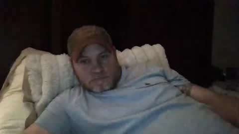 Snapshot of onthemove03 chatting on December 2025 04:53:02 AM onthemove03 online show from December 2025 04:53:02 AM