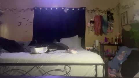 Snapshot of onyx_the_pupstar chatting on September 2025 07:17:01 PM Onyx online show from September 2025 07:17:01 PM