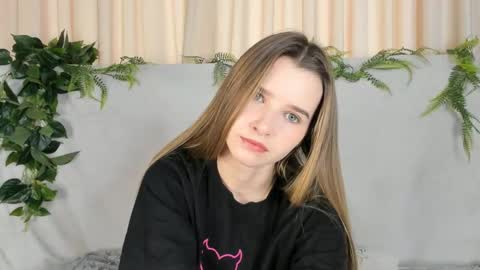 onyxvespera online show from April 2026 07:14:02 AM