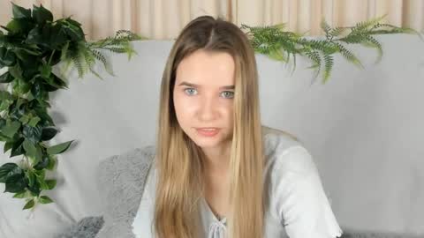 onyxvespera online show from May 2026 07:04:01 AM