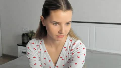 onyxvespera online show from May 2026 08:00:02 AM