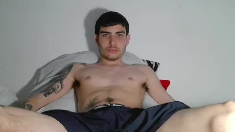 onzas_ online show from March 2026 04:51:01 AM