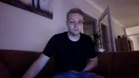 oook5 online show from September 2025 07:15:02 PM